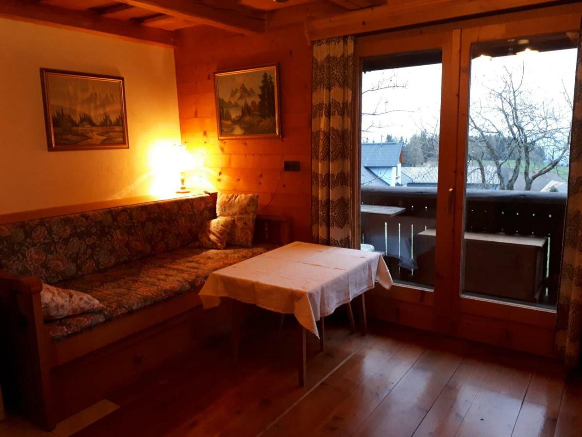 Вілла Urlaub Im Blockhaus Diex Екстер'єр фото