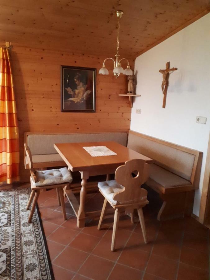 Вілла Urlaub Im Blockhaus Diex Екстер'єр фото