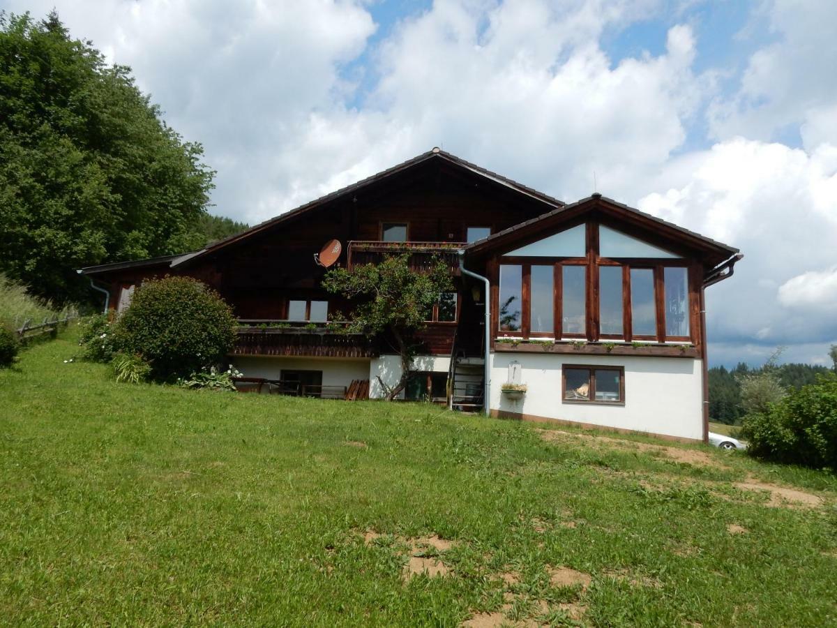 Вілла Urlaub Im Blockhaus Diex Екстер'єр фото
